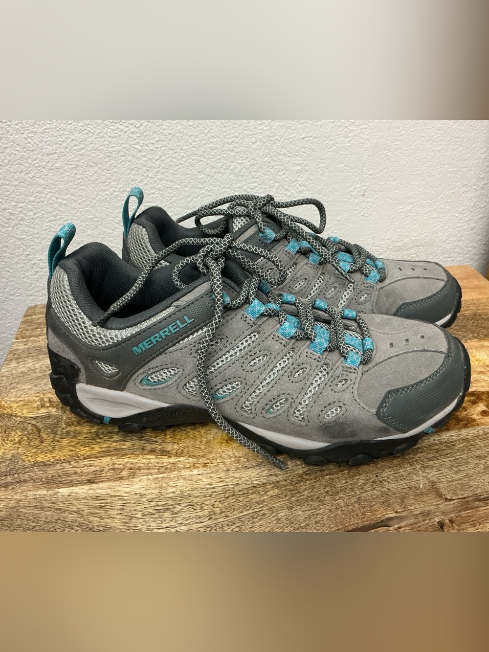 Merrell Crosslander 2 Women Sz 8.5 Hiking Shoes Outdoor Trail Sneakers